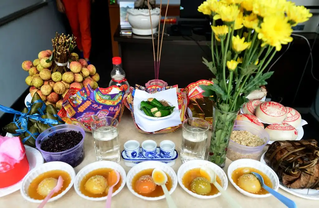 Một số phong tục về ngày Tết Đoan Ngọ tại Việt Nam